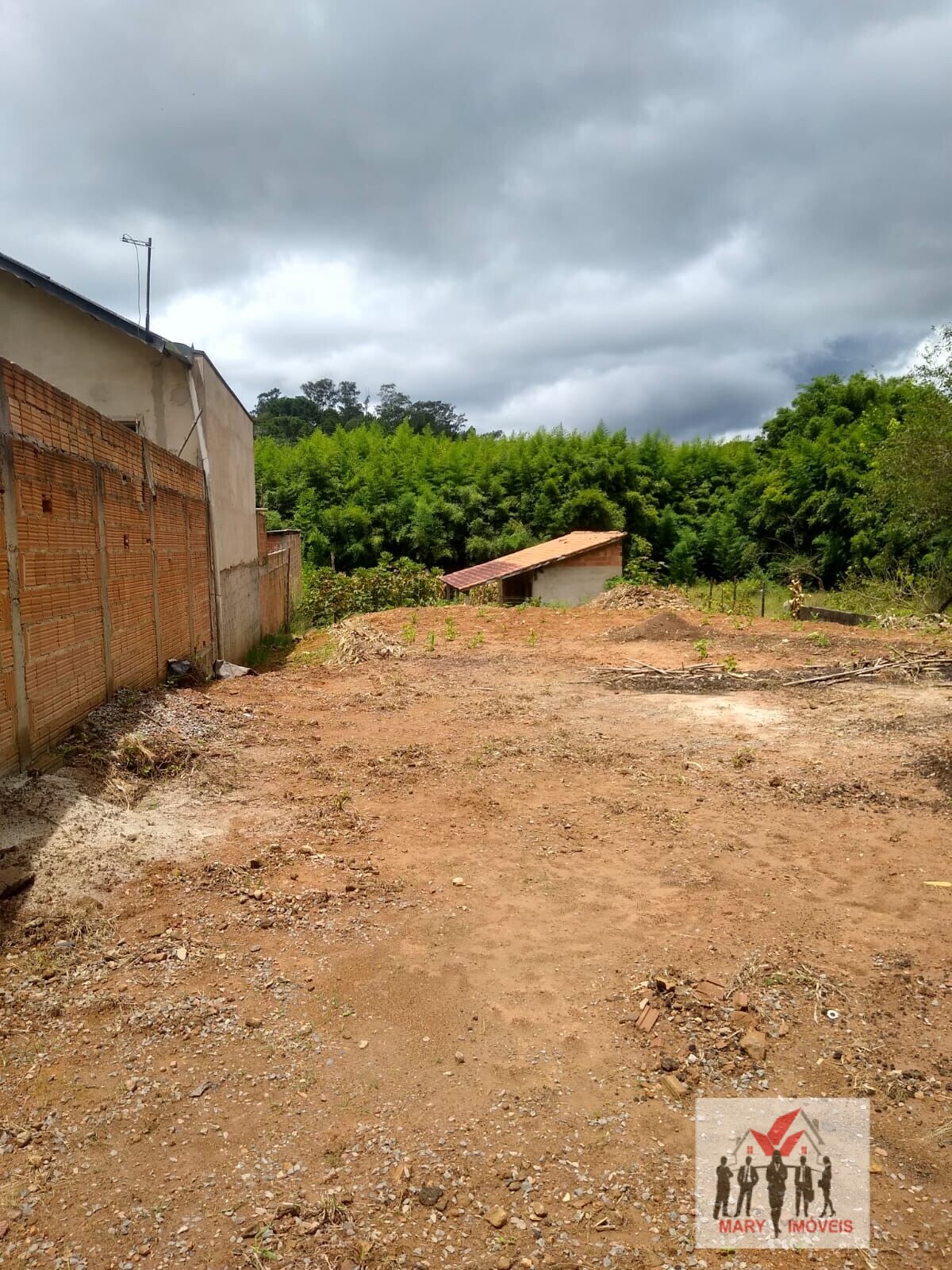Terreno à venda no bairro Parque Primavera - Poços de Caldas/MG