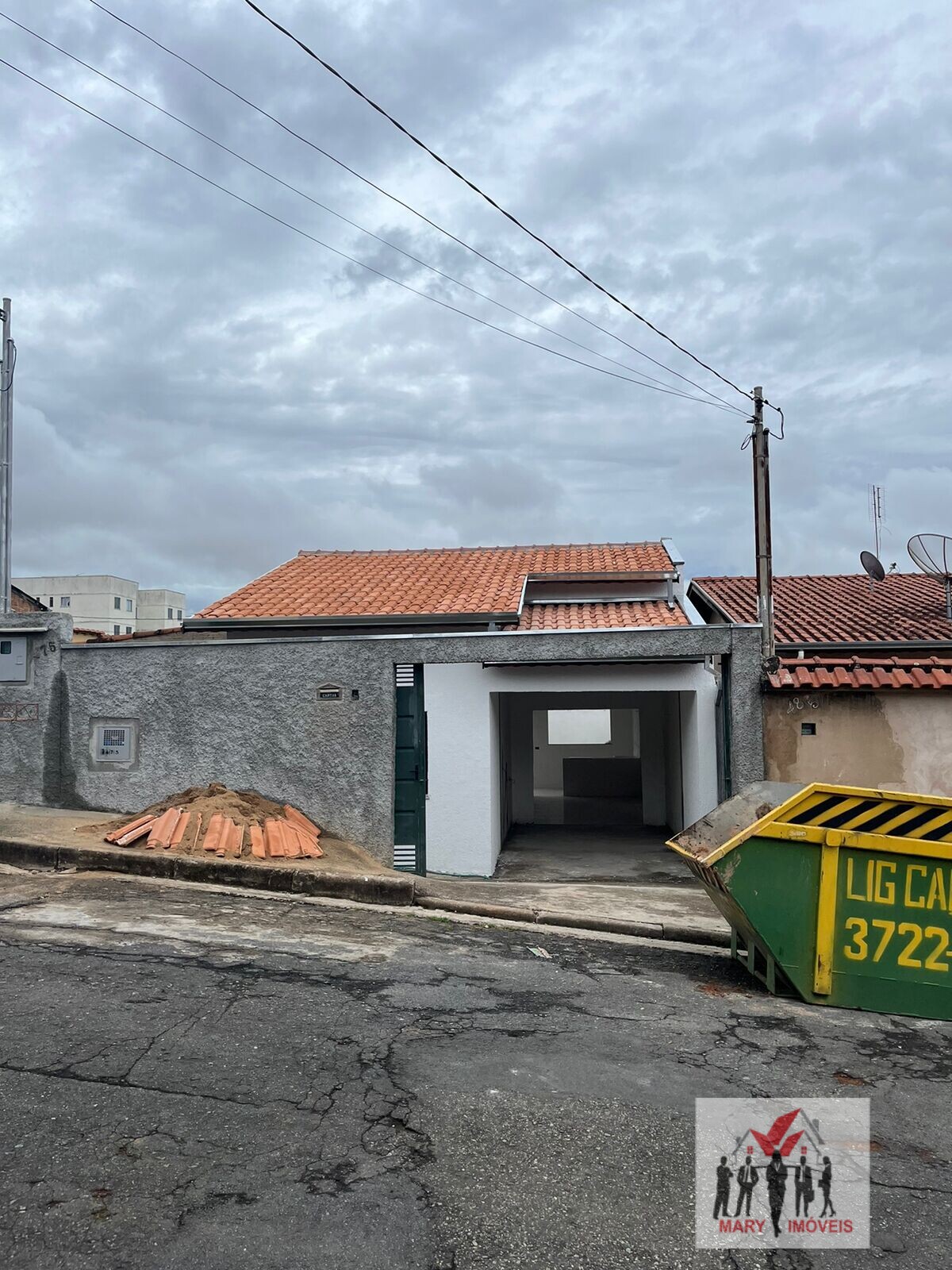 Casa à venda no bairro Jardim Esperança - Poços de Caldas/MG