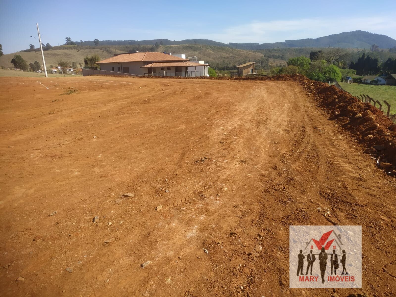 Terreno à venda no bairro Campo Alegre - Poços de Caldas/MG