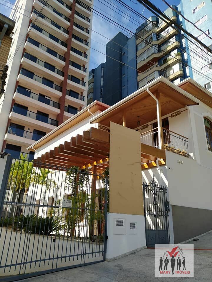 Apartamento Alto Padrão para Venda em Centro Poços de Caldas-MG