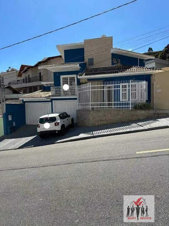 Casa à venda no bairro Parque Vivaldi Leite Ribeiro - Poços de Caldas/MG