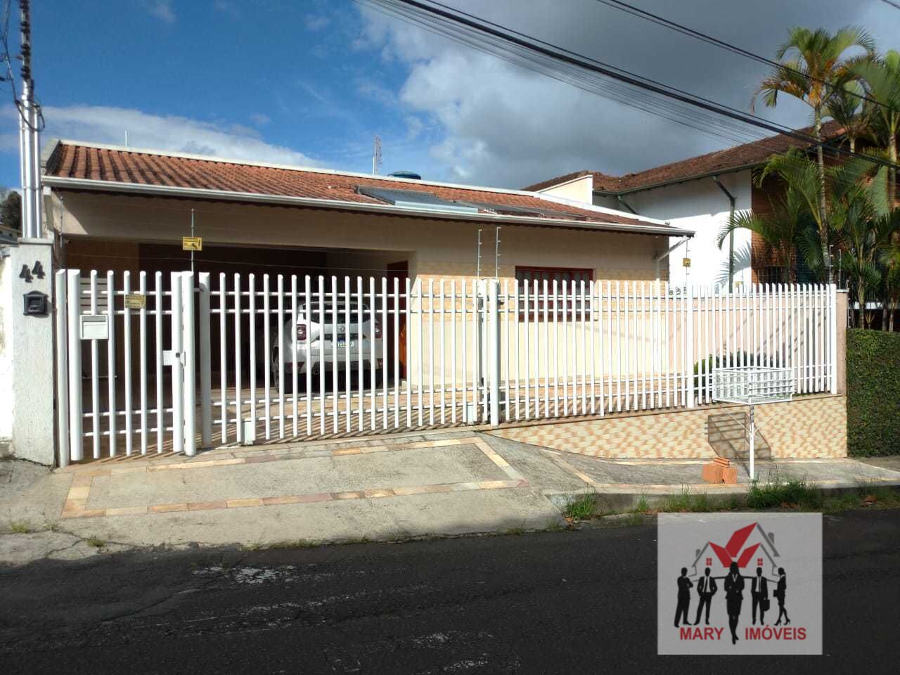 Casa à venda no bairro Parque Vivaldi Leite Ribeiro - Poços de Caldas/MG