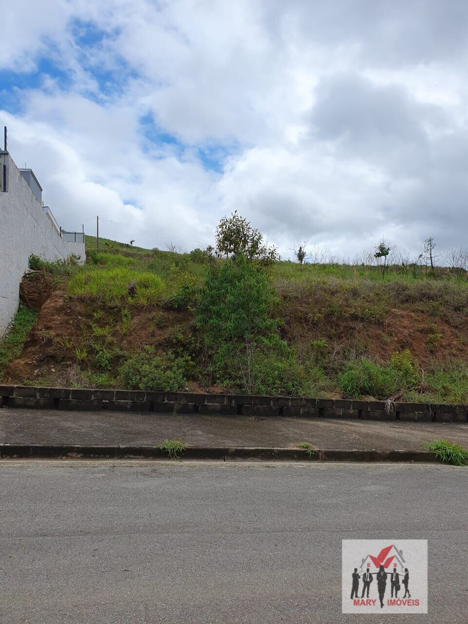 Terreno à venda em Poços de Caldas/MG