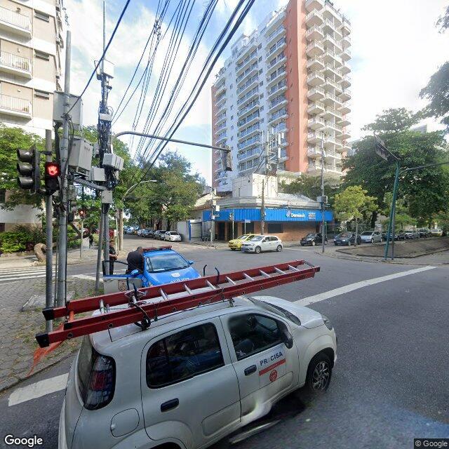 Imagem estática do "Street View" da localização