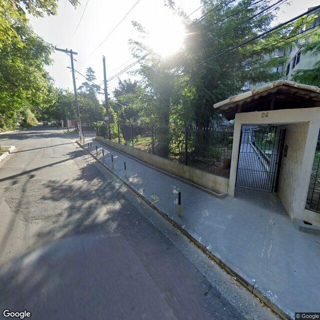 Imagem estática do "Street View" da localização