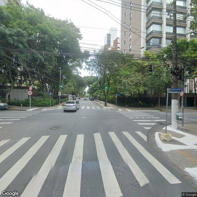 Imagem estática do "Street View" da localização