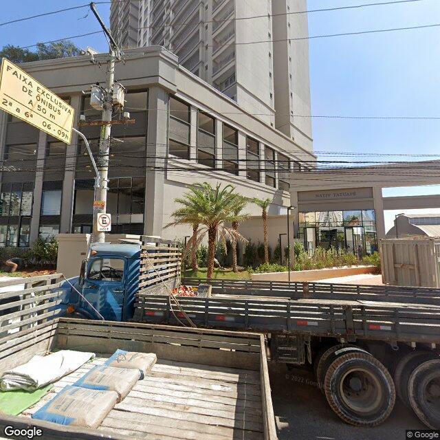 Imagem estática do "Street View" da localização