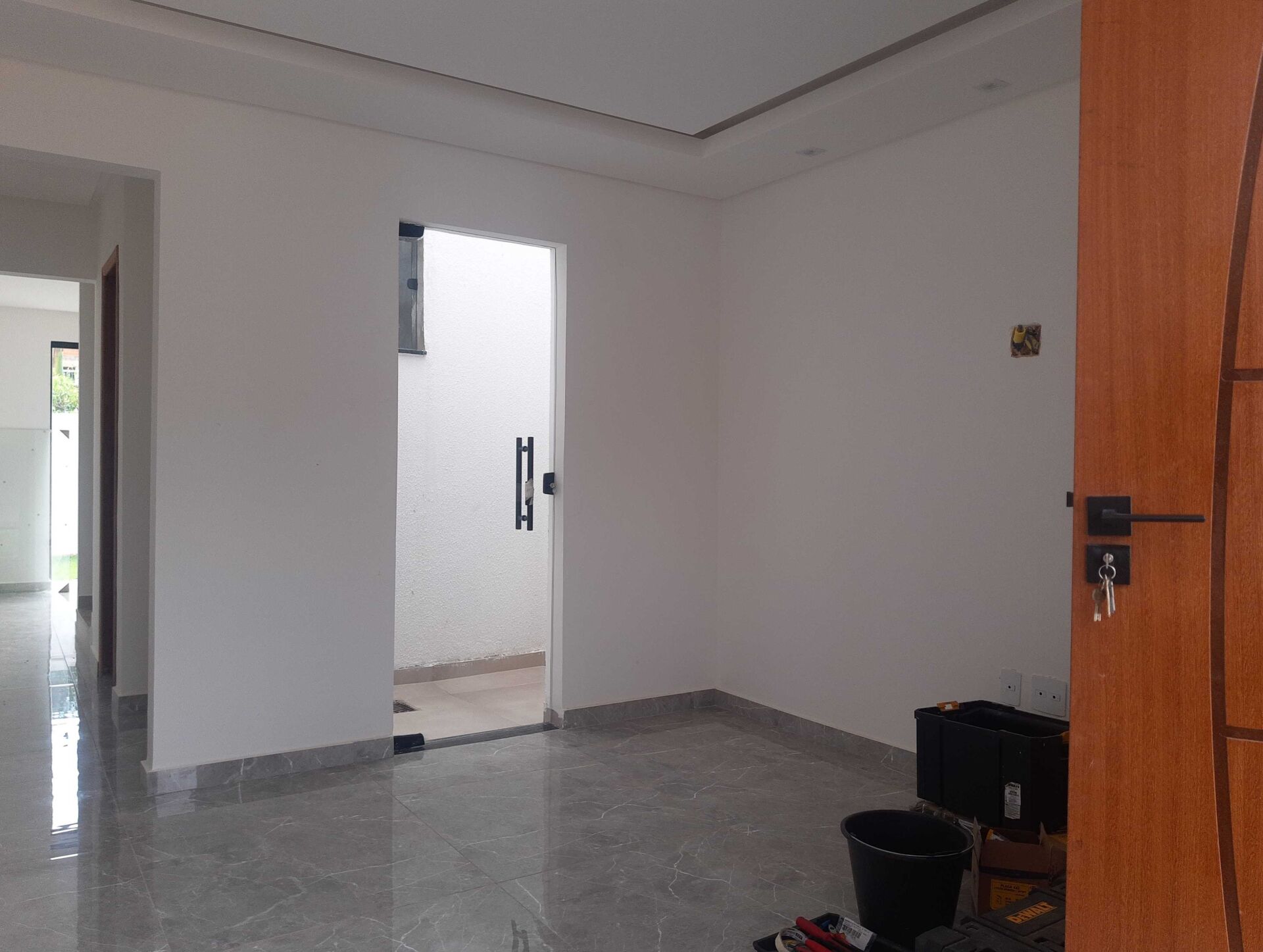 Casa à venda com 2 quartos, 83m² - Foto 2