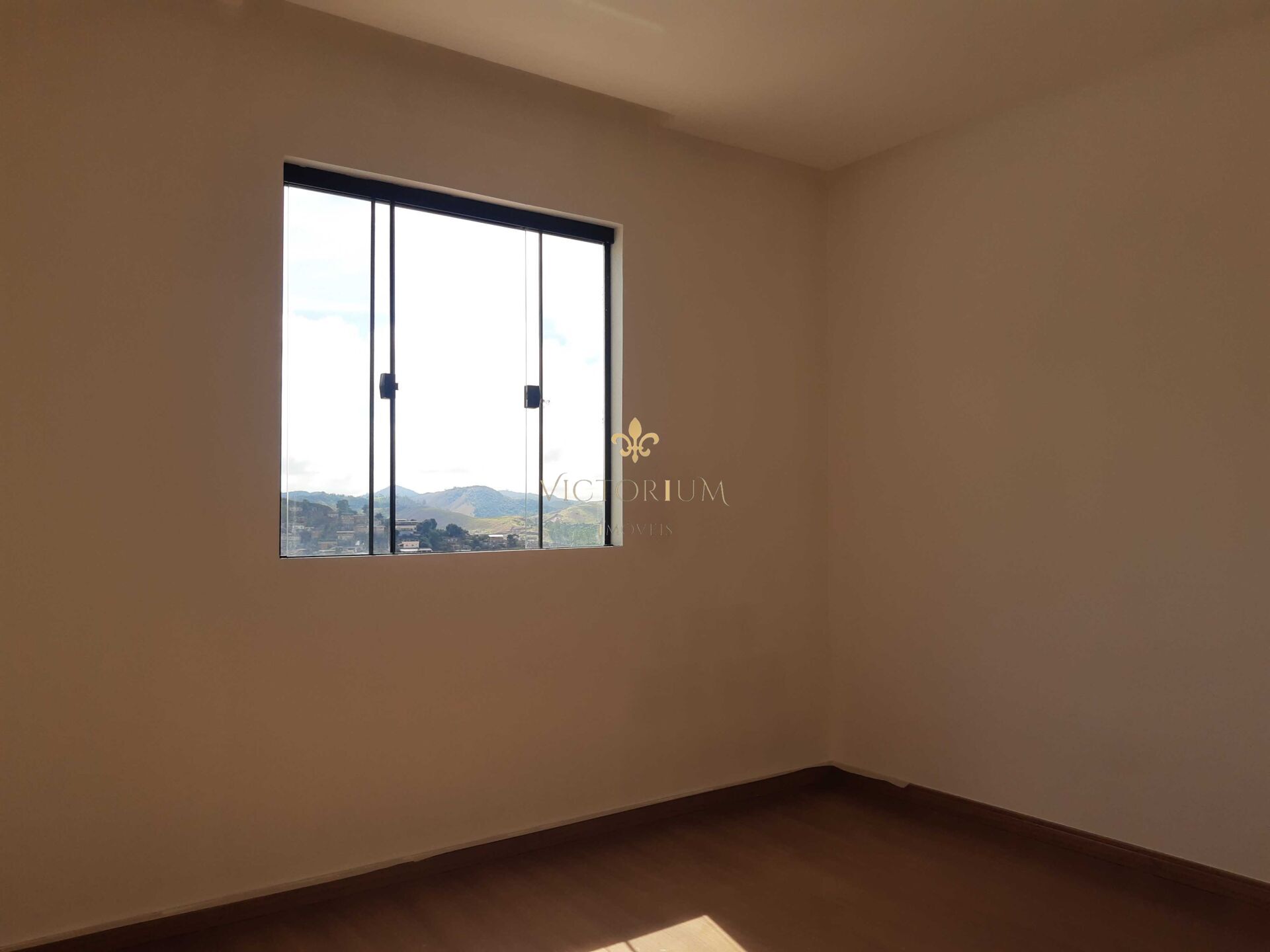 Casa à venda com 2 quartos, 85m² - Foto 3