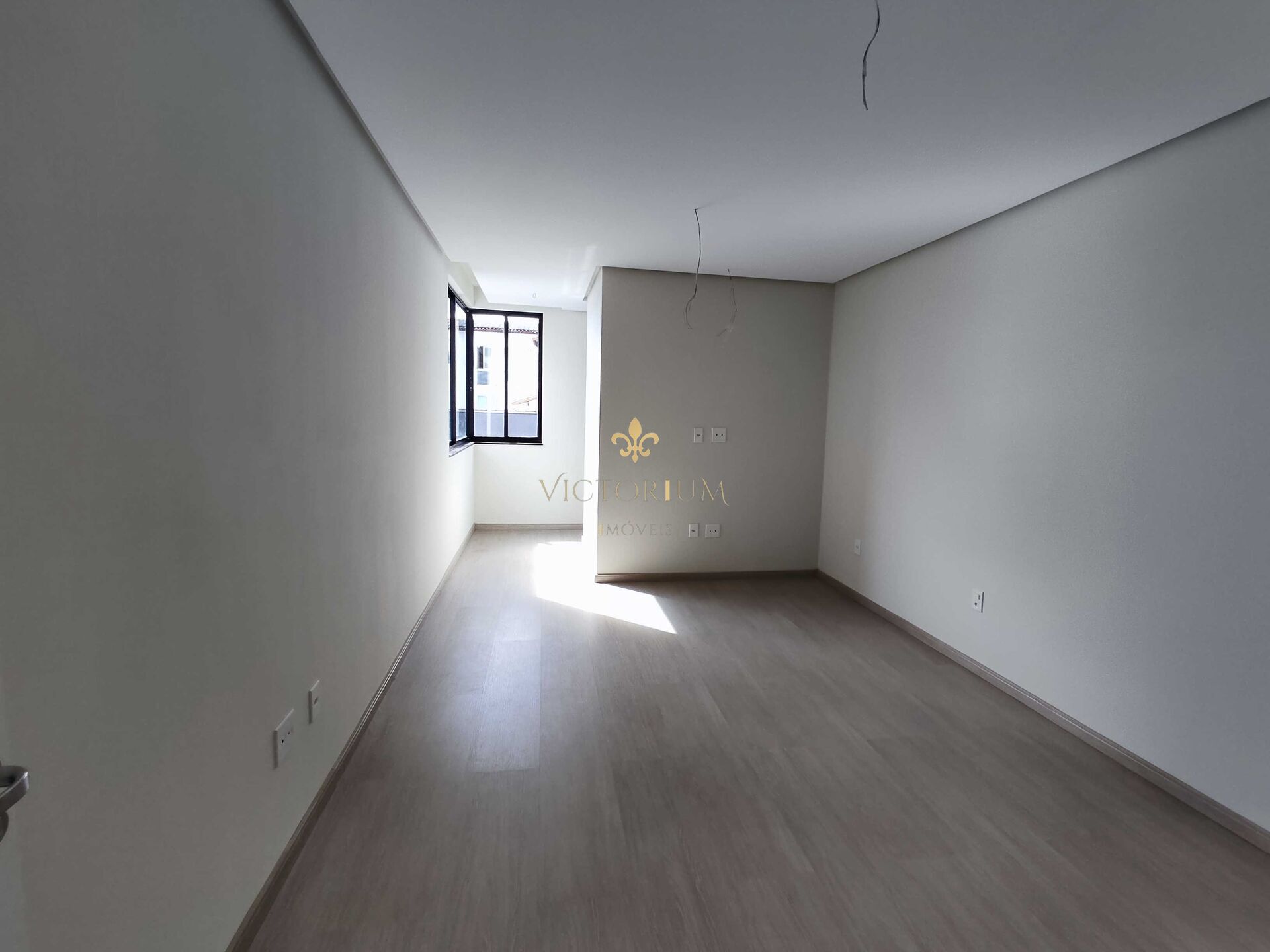 Casa à venda com 4 quartos, 328m² - Foto 18