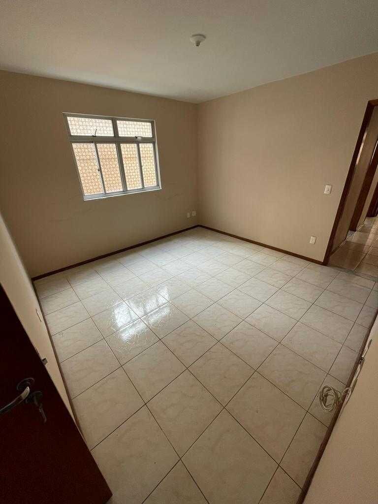 Apartamento à venda com 3 quartos, 90m² - Foto 3