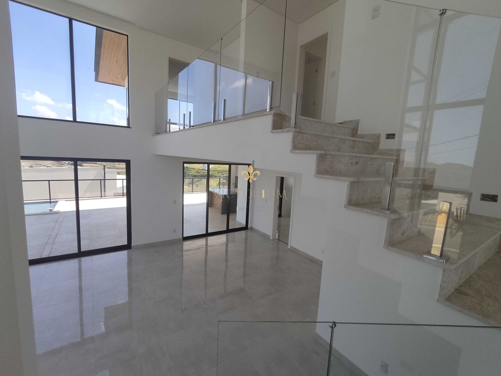 Casa de Condomínio à venda com 4 quartos, 350m² - Foto 16