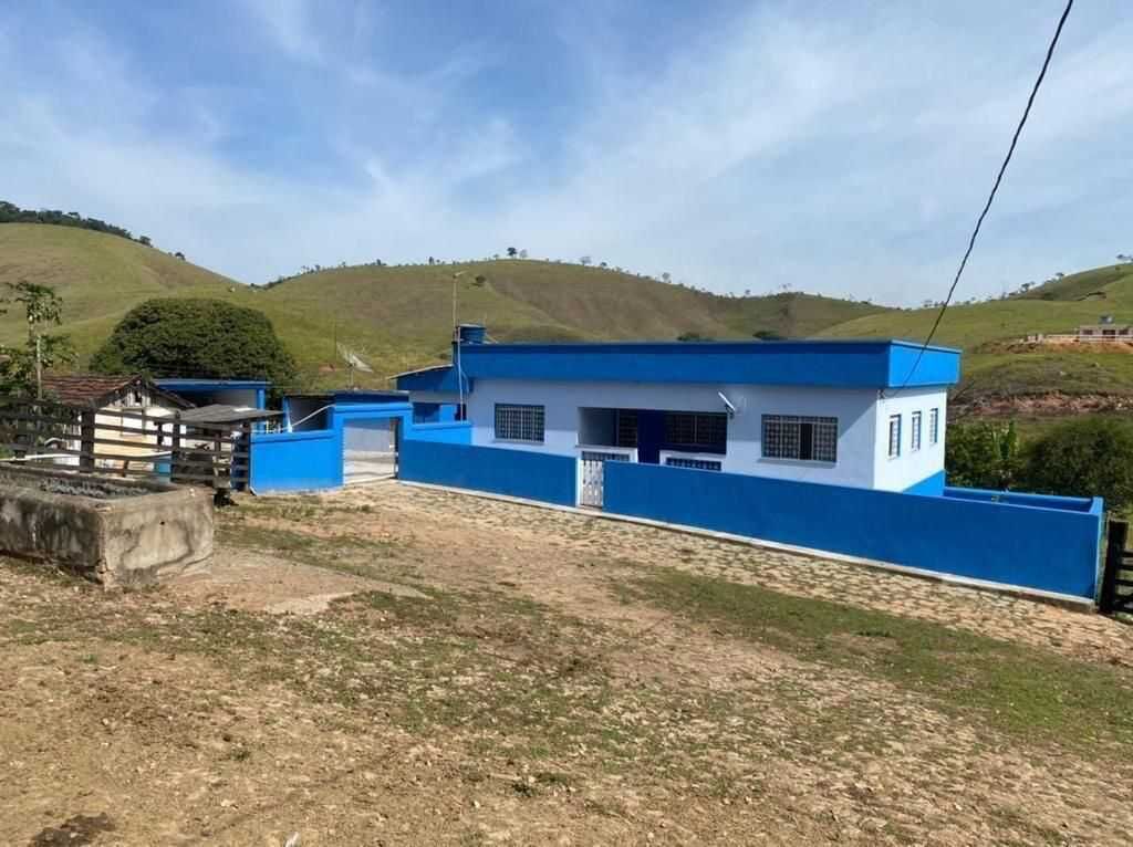 Fazenda à venda com 5 quartos, 40000m² - Foto 1