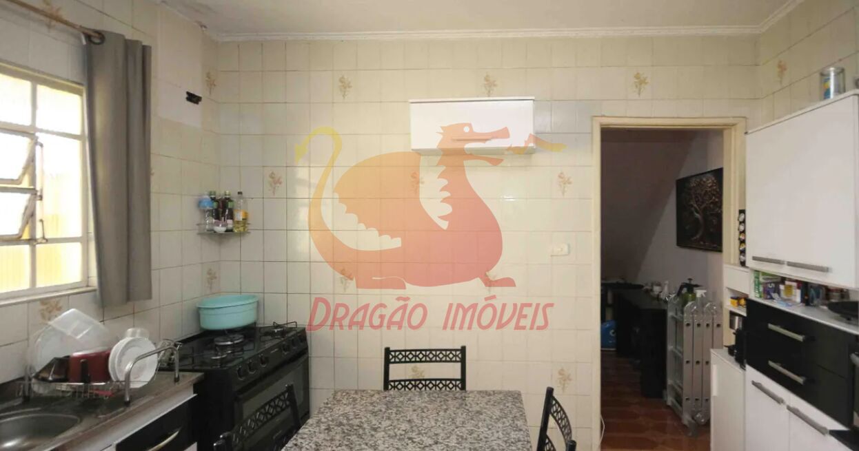 Casa, 3 quartos, 240 m² - Foto 11