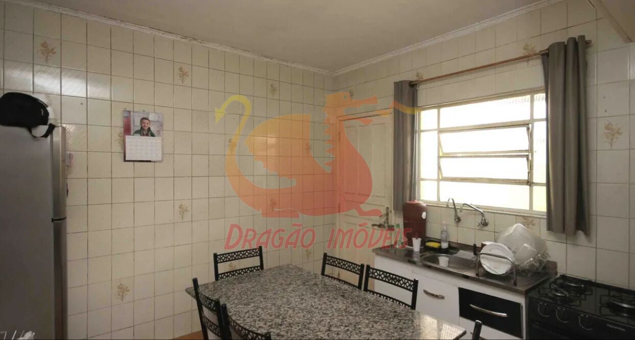 Casa, 3 quartos, 240 m² - Foto 12