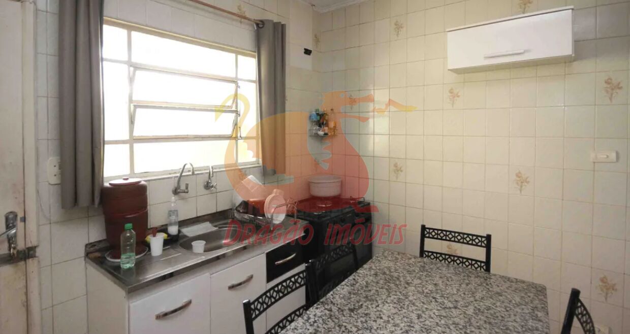 Casa, 3 quartos, 240 m² - Foto 10