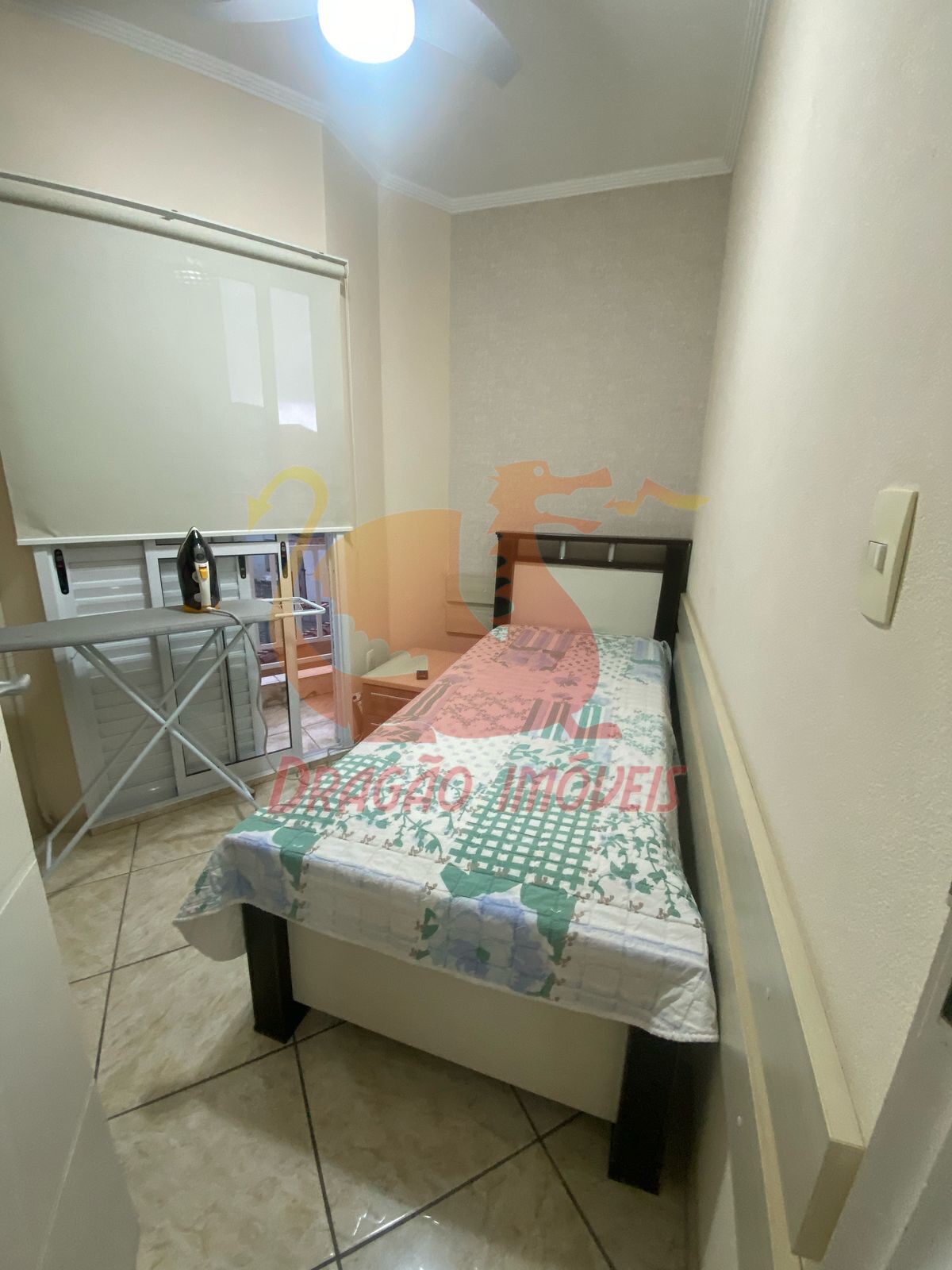 Casa, 4 quartos, 230 m² - Foto 11