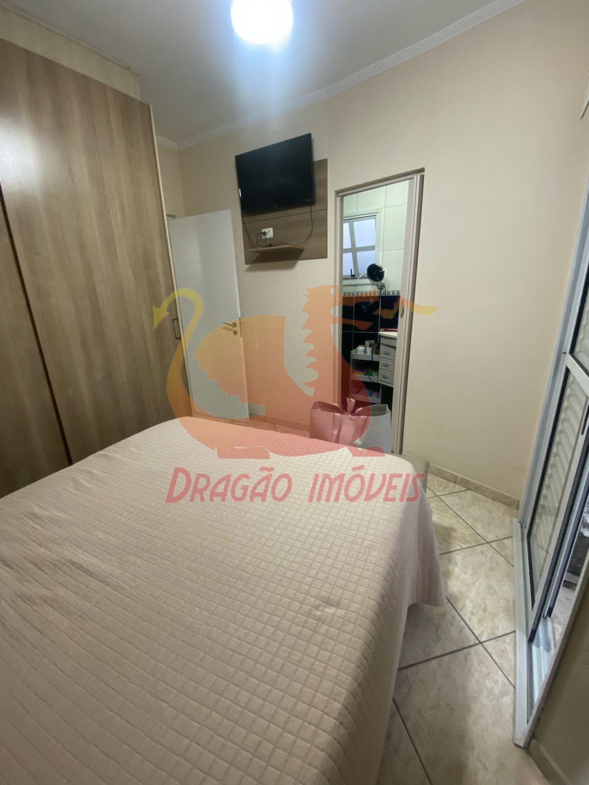 Casa, 4 quartos, 230 m² - Foto 19