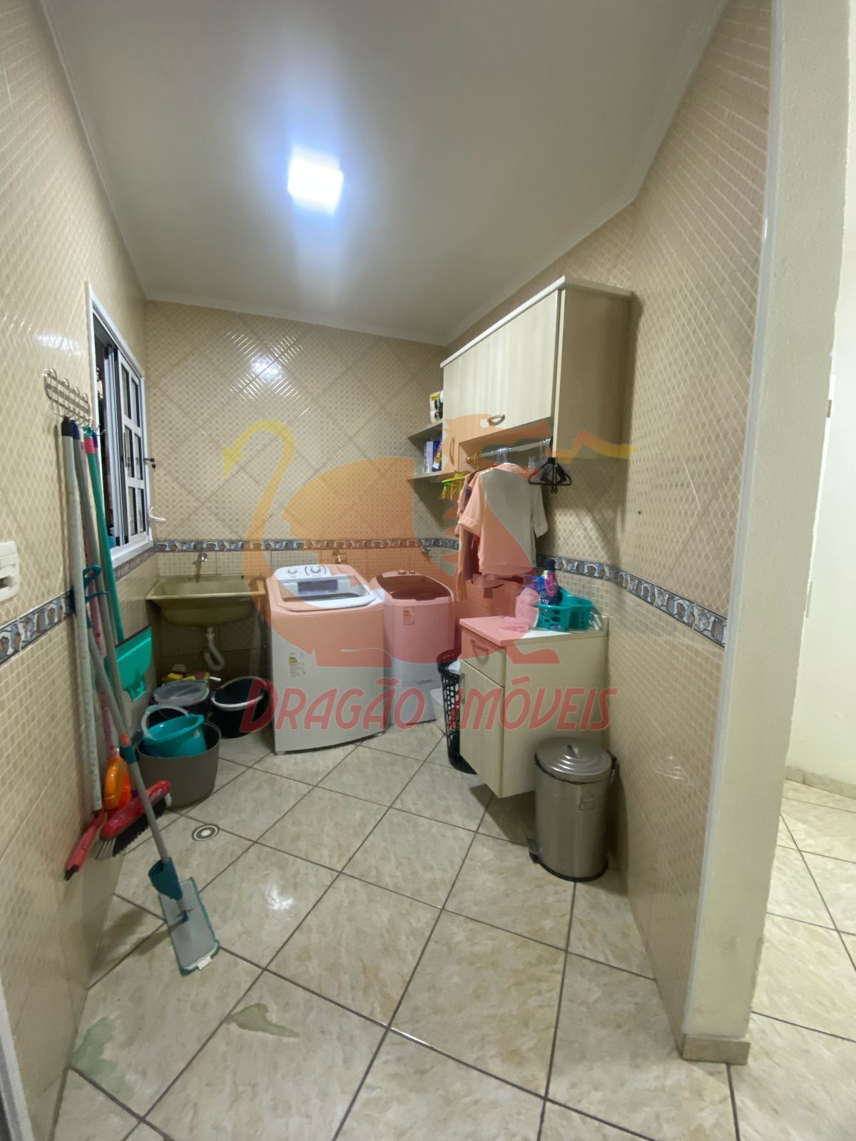 Casa, 4 quartos, 230 m² - Foto 25