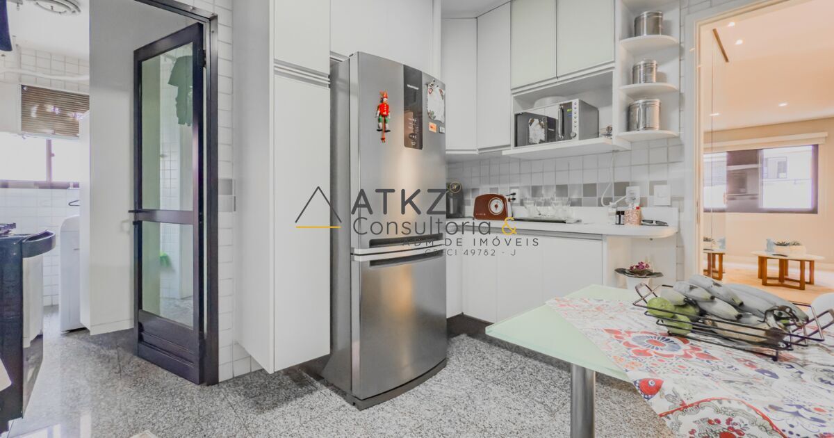 Apartamento para alugar com 2 quartos, 94m² - Foto 9