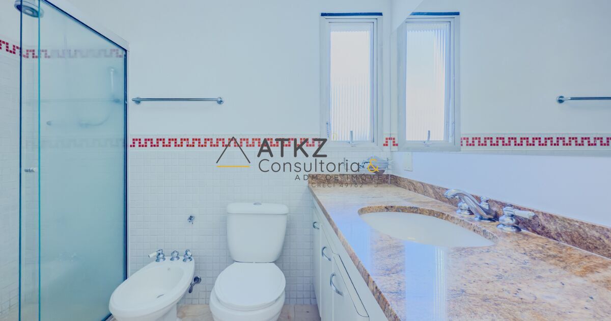 Apartamento para alugar com 3 quartos, 200m² - Foto 17
