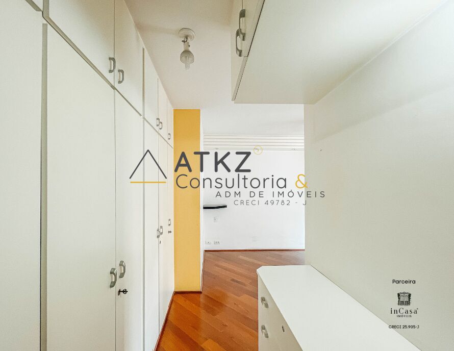 Apartamento para alugar com 3 quartos, 160m² - Foto 17