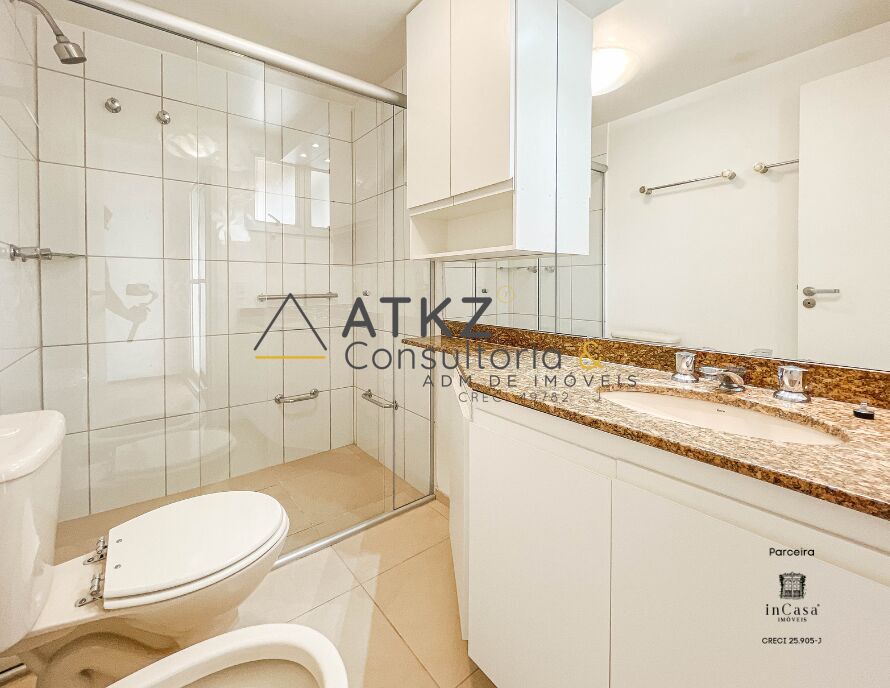 Apartamento para alugar com 3 quartos, 160m² - Foto 12