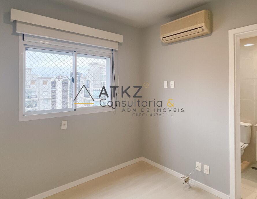 Apartamento para alugar com 4 quartos, 245m² - Foto 27