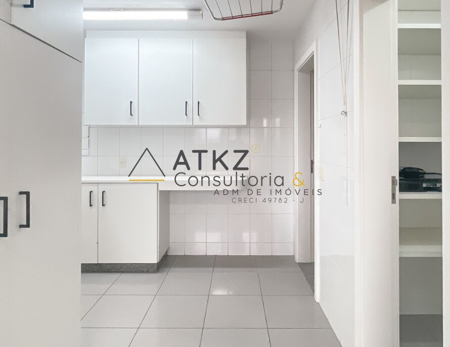 Apartamento para alugar com 4 quartos, 245m² - Foto 18