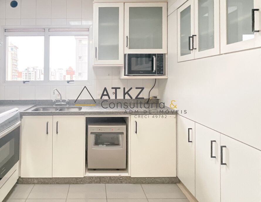 Apartamento para alugar com 4 quartos, 245m² - Foto 15
