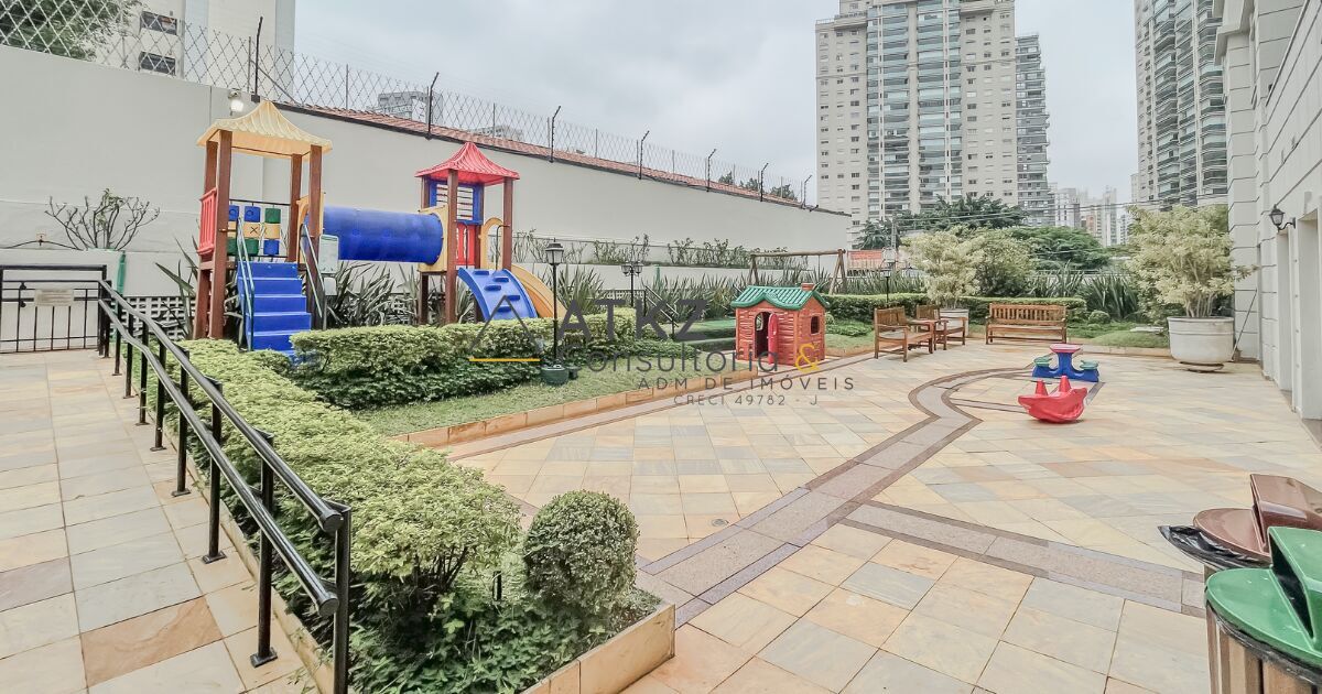 Apartamento para alugar com 3 quartos, 130m² - Foto 27