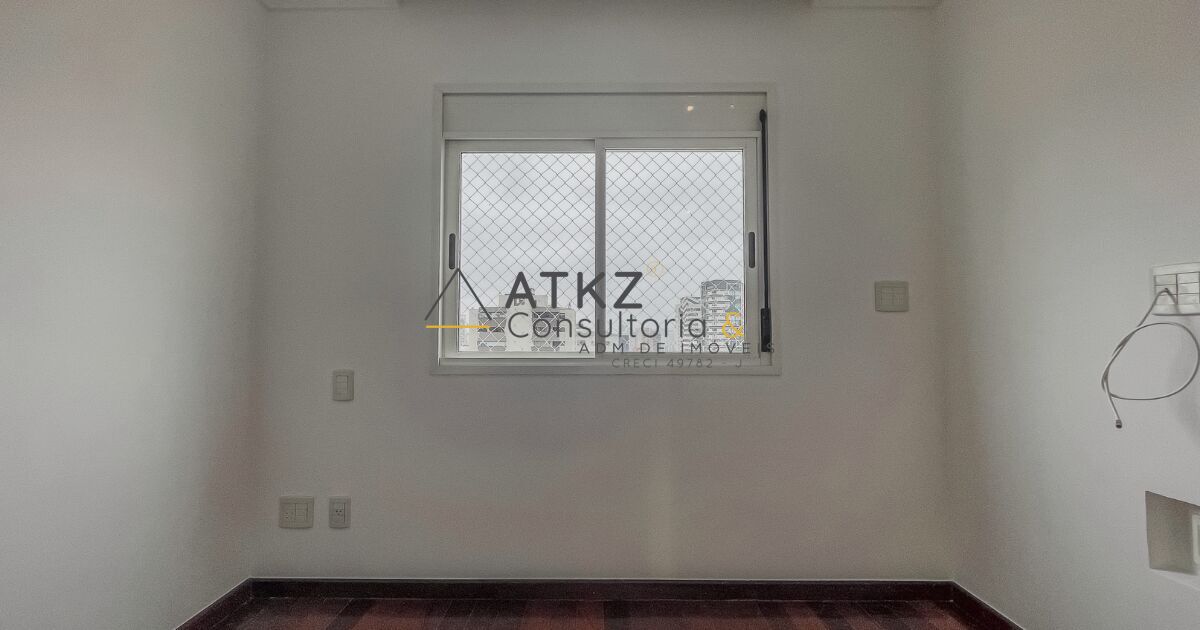 Apartamento para alugar com 3 quartos, 130m² - Foto 23