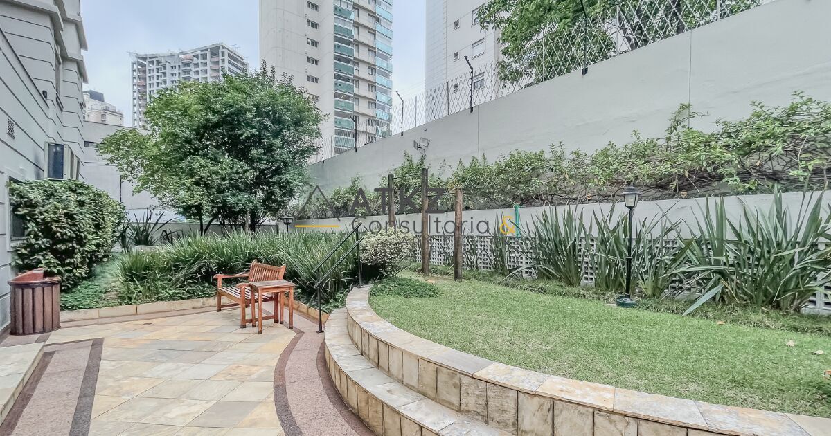 Apartamento para alugar com 3 quartos, 130m² - Foto 31
