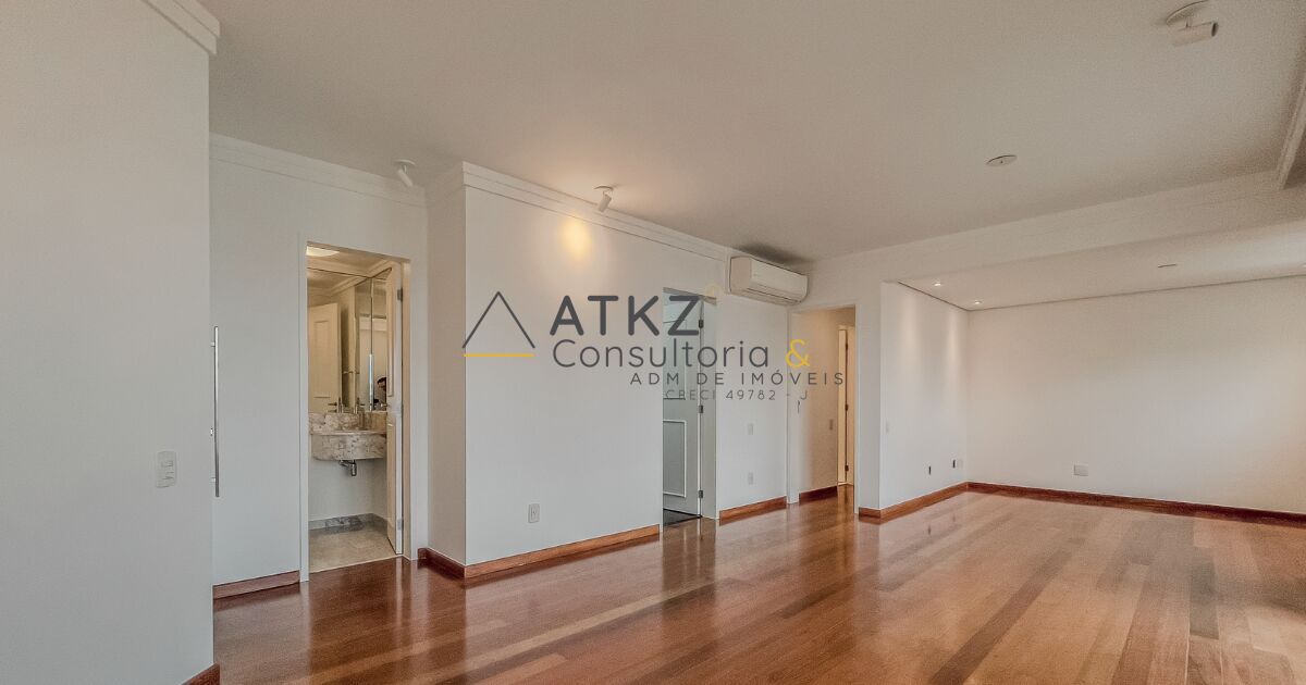 Apartamento para alugar com 3 quartos, 130m² - Foto 3