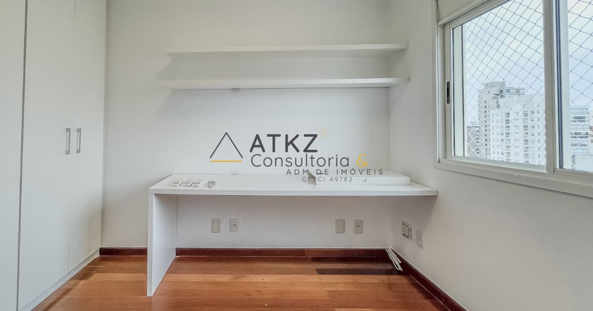 Apartamento para alugar com 3 quartos, 130m² - Foto 17