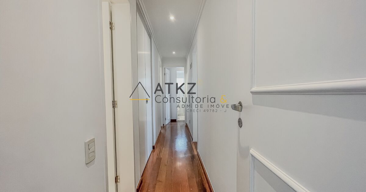 Apartamento para alugar com 3 quartos, 130m² - Foto 15