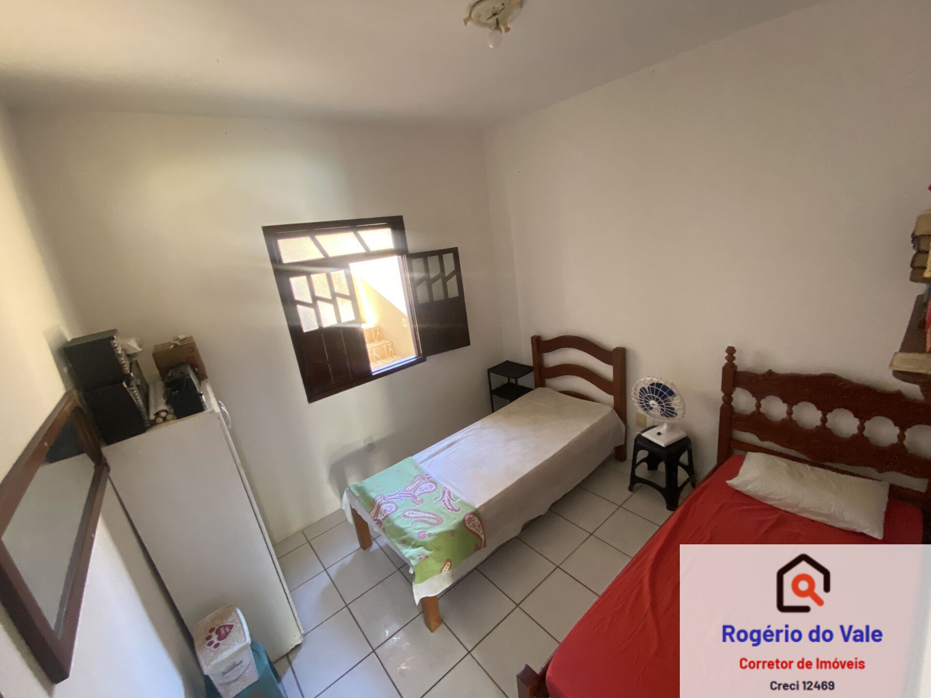 Casa de Condomínio à venda com 5 quartos, 215m² - Foto 12