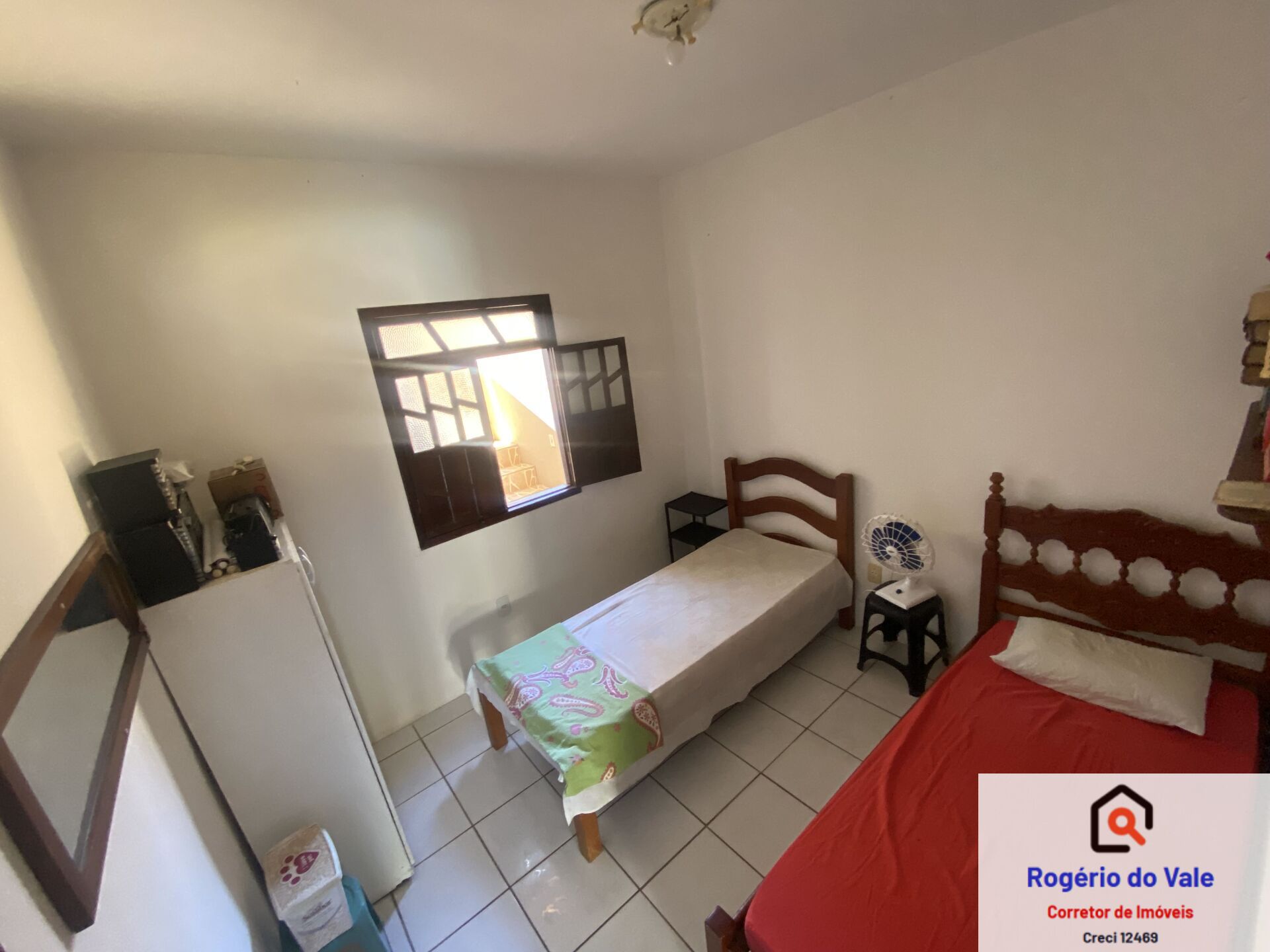 Casa de Condomínio à venda com 5 quartos, 215m² - Foto 12