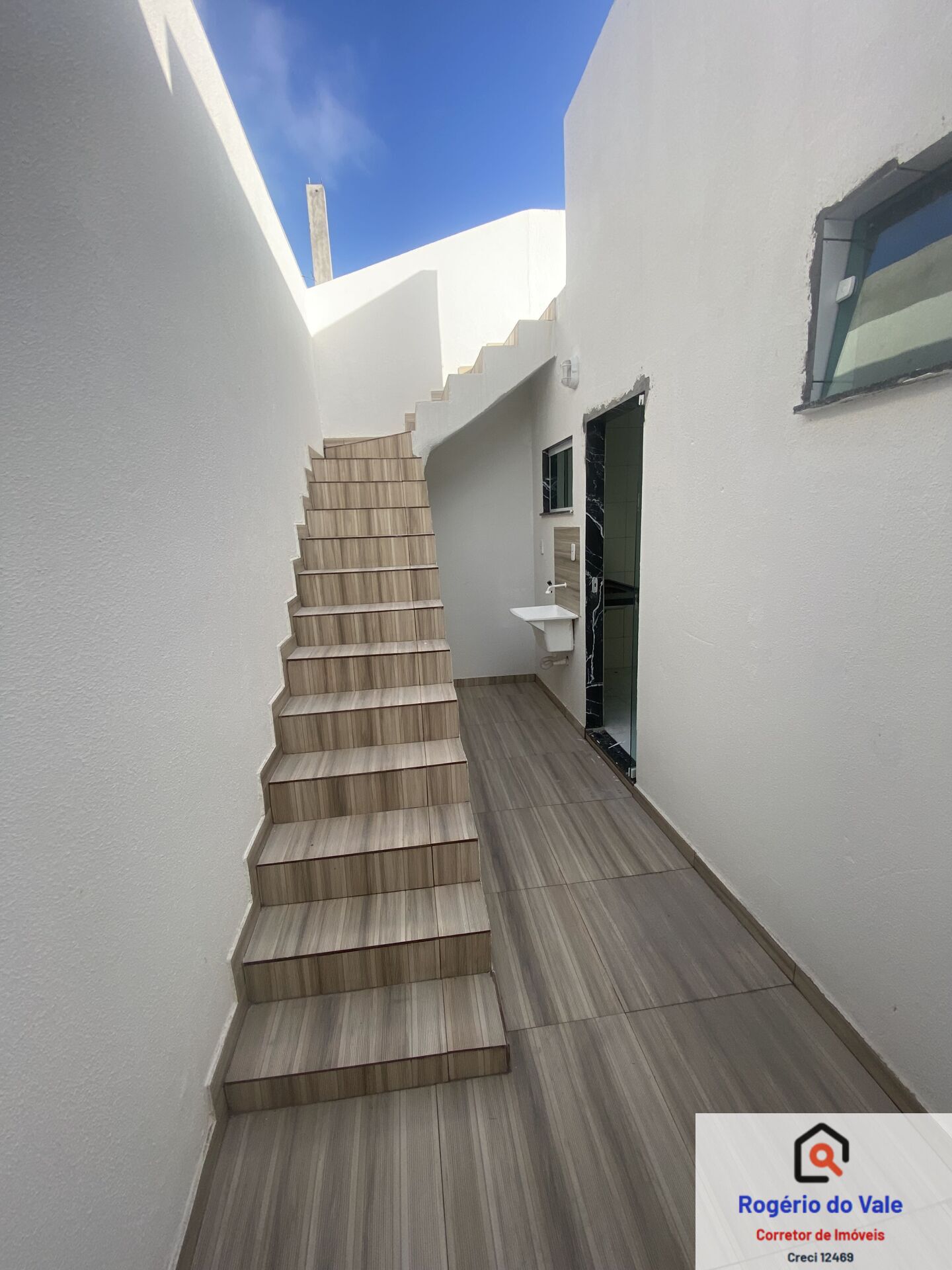 Casa à venda com 2 quartos, 80m² - Foto 10