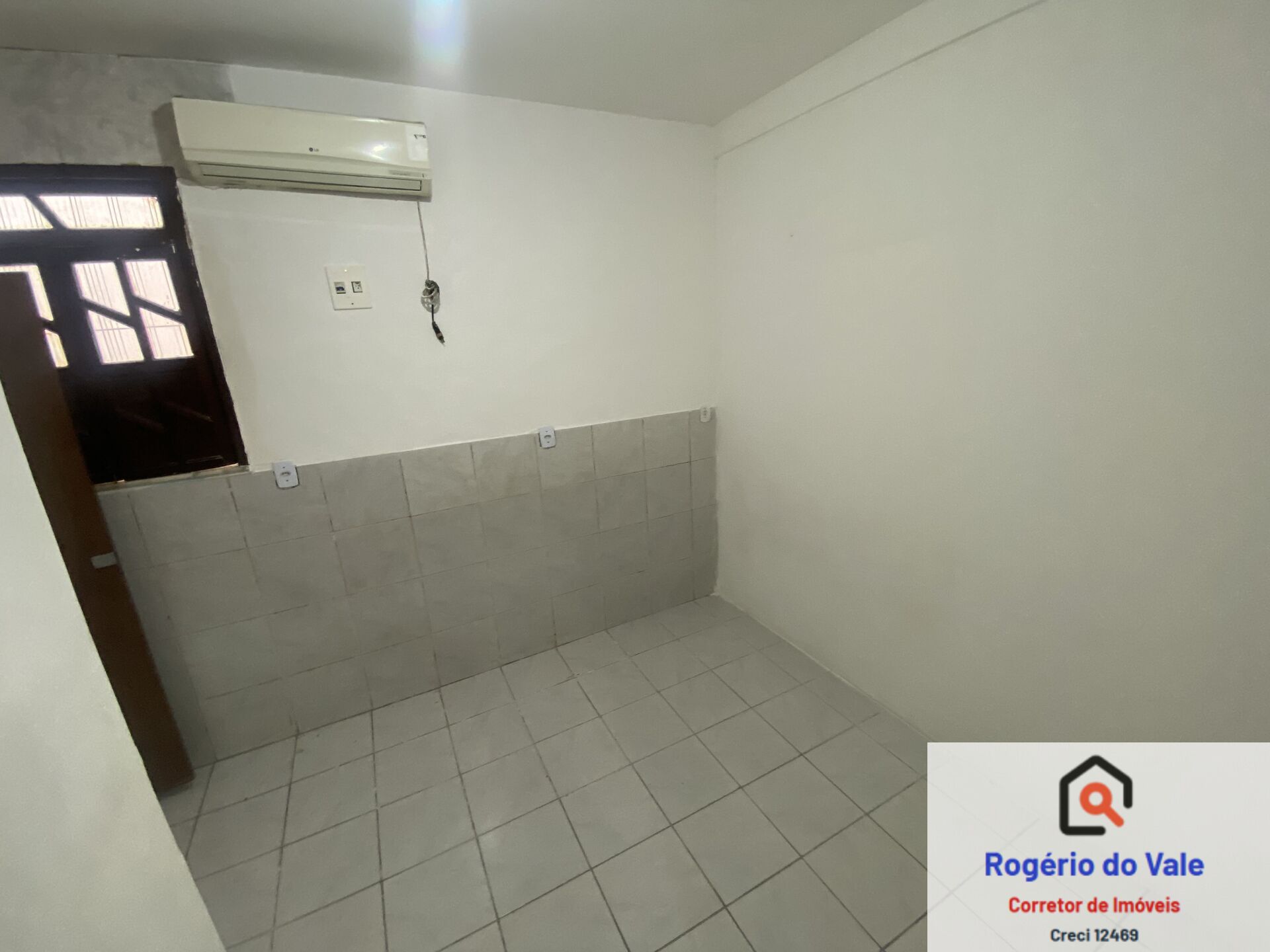 Casa à venda com 3 quartos, 120m² - Foto 6