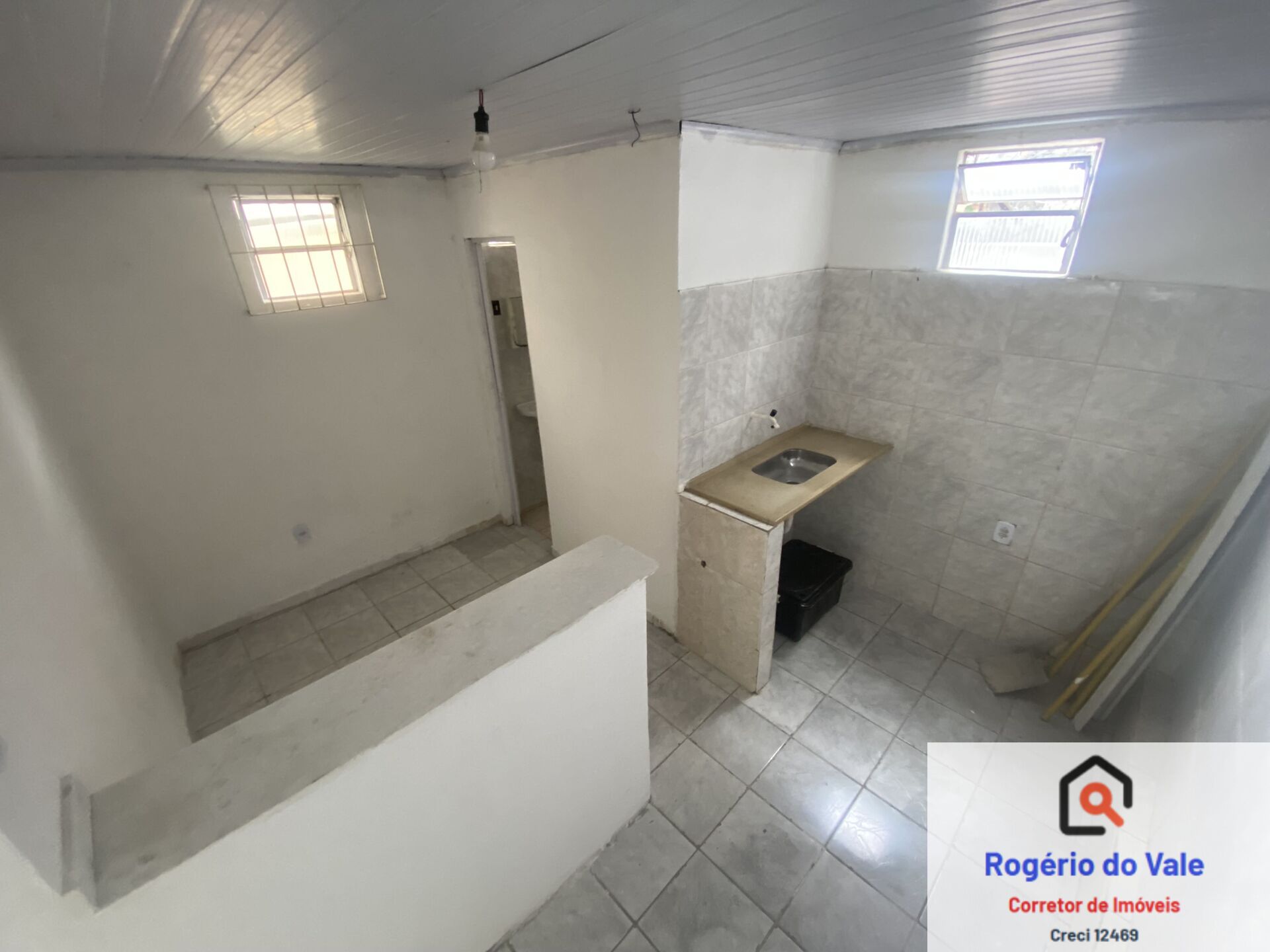 Casa à venda com 3 quartos, 120m² - Foto 11