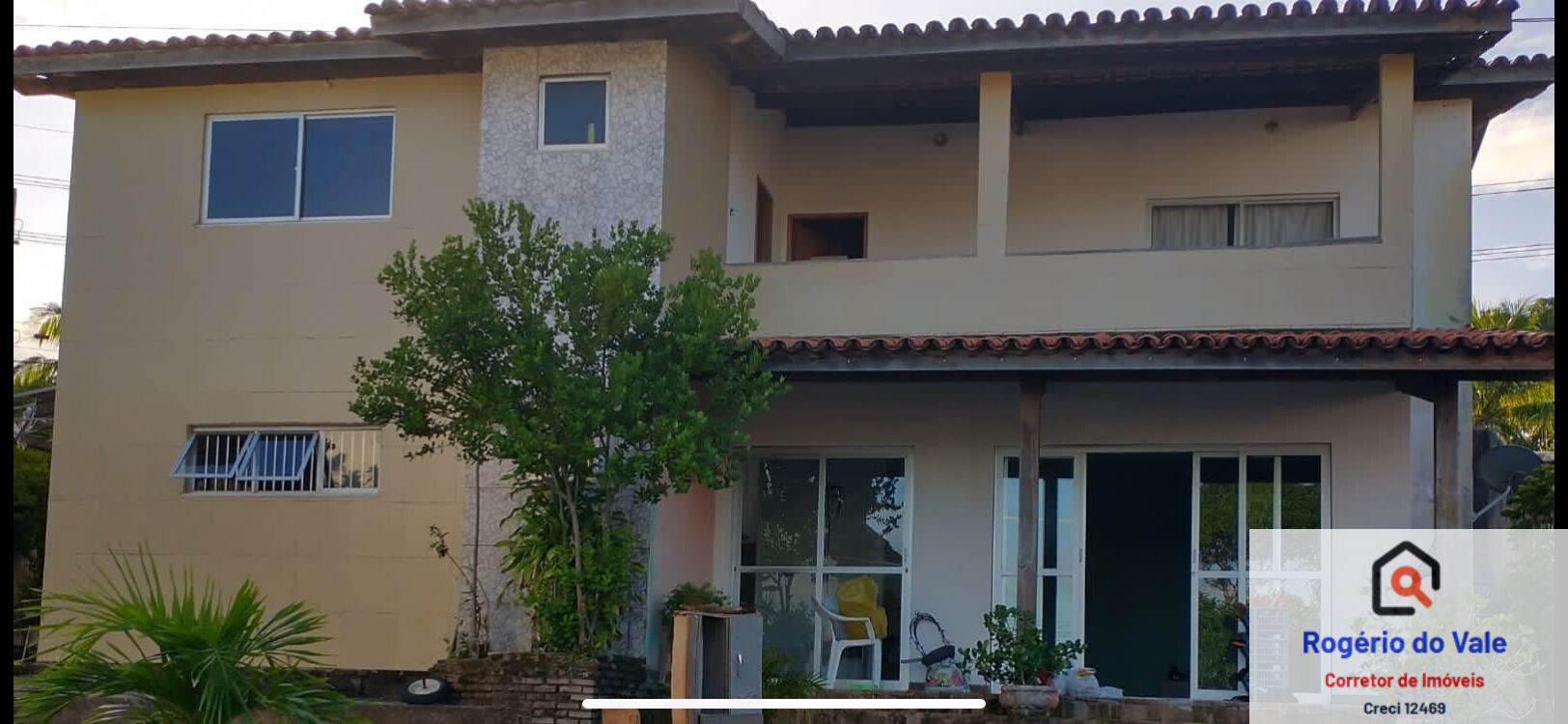 Casa à venda com 3 quartos, 155m² - Foto 1