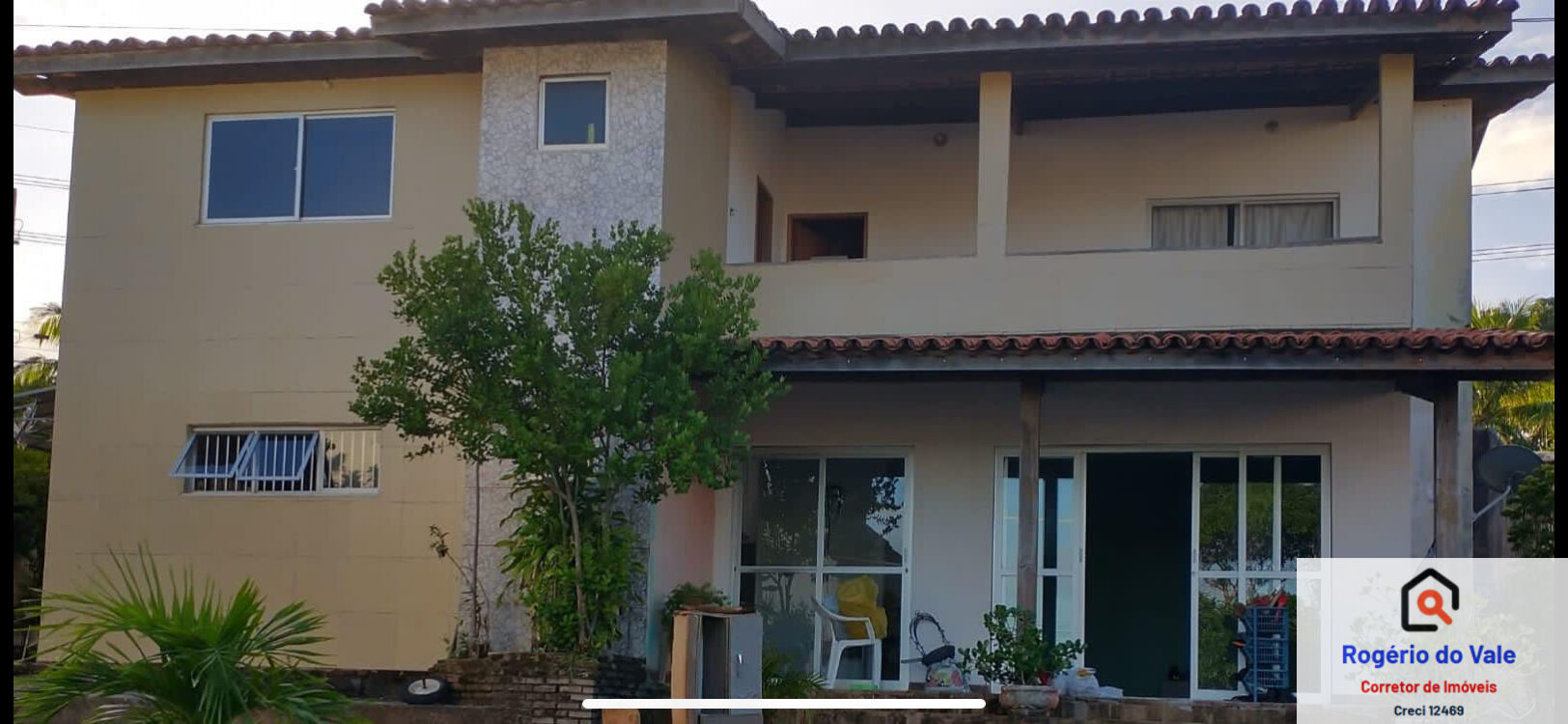 Casa à venda com 3 quartos, 155m² - Foto 1