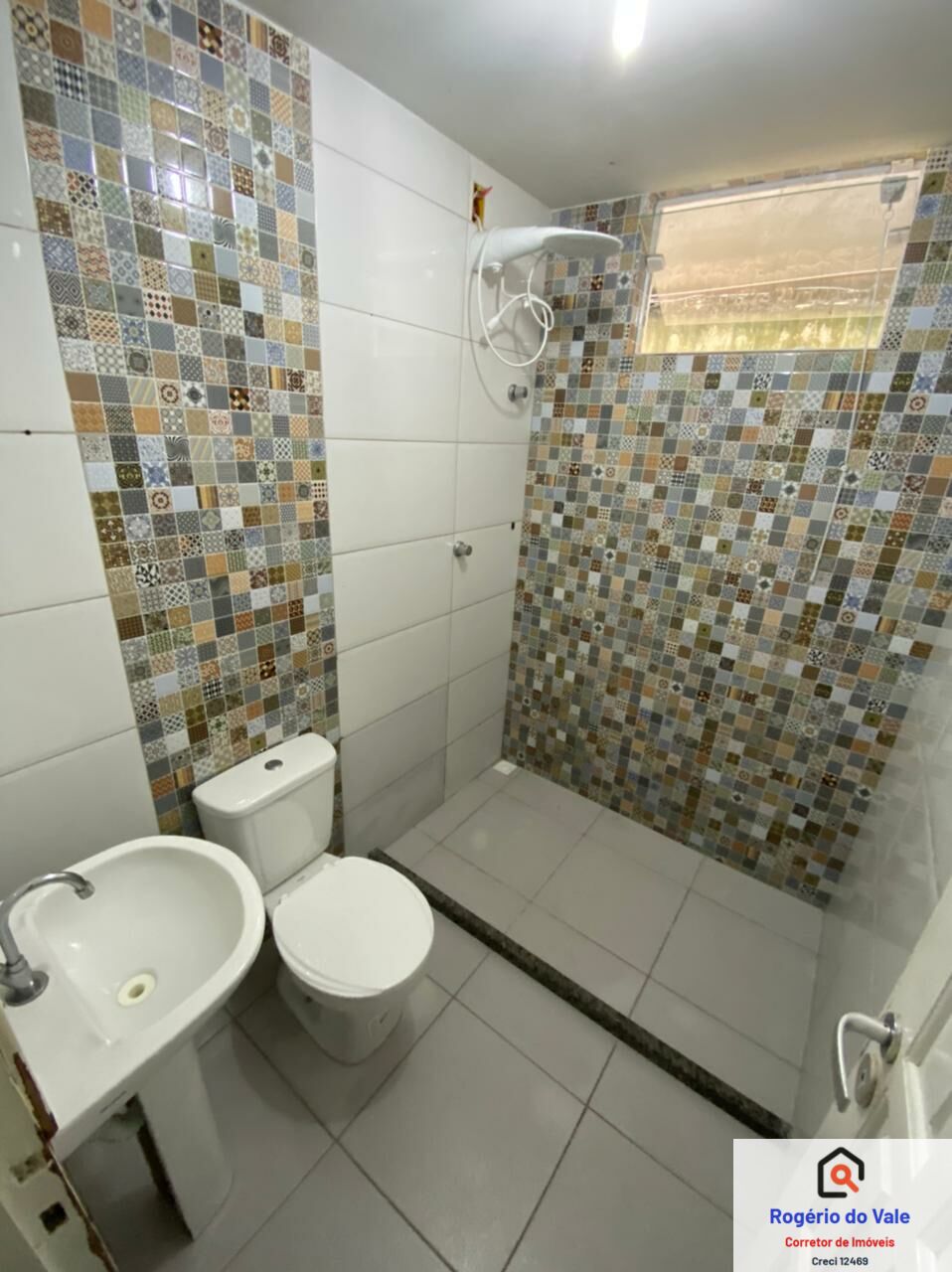 Casa de Condomínio à venda com 3 quartos, 220m² - Foto 7