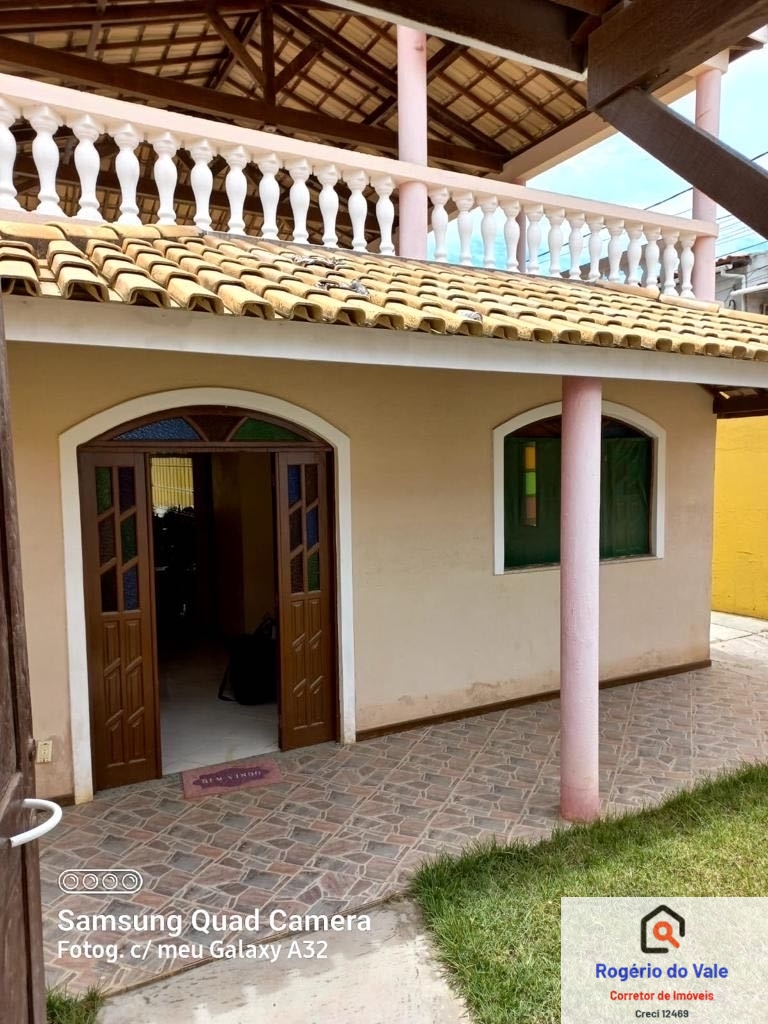 Casa à venda com 2 quartos, 120m² - Foto 2