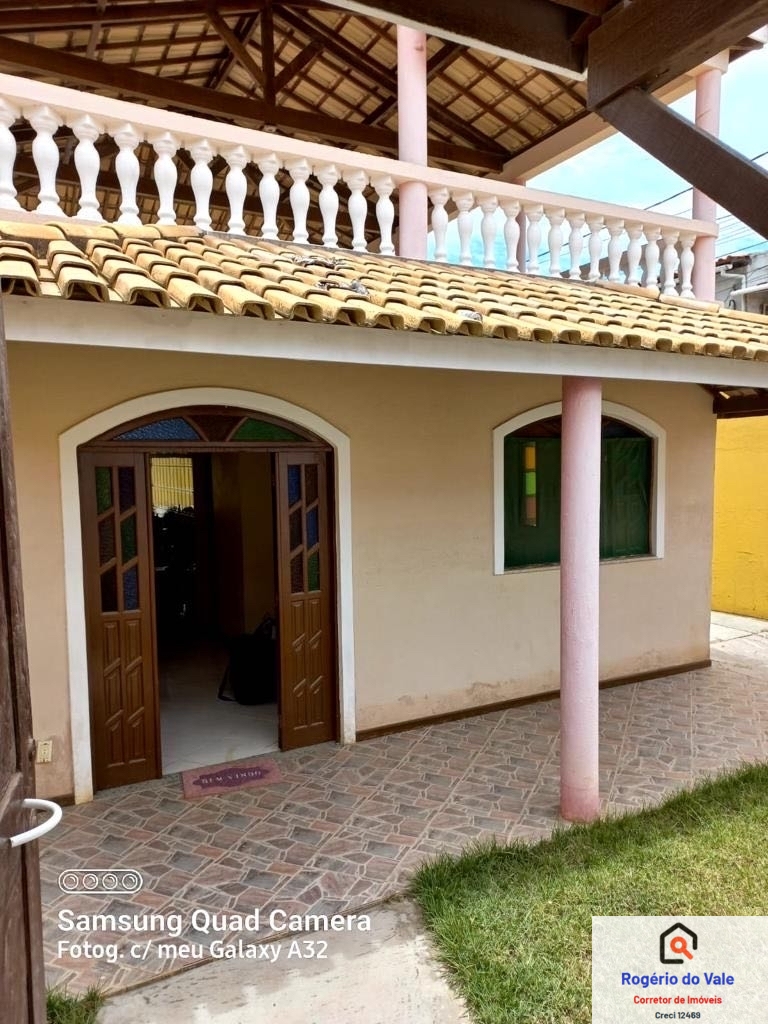 Casa à venda com 2 quartos, 120m² - Foto 2