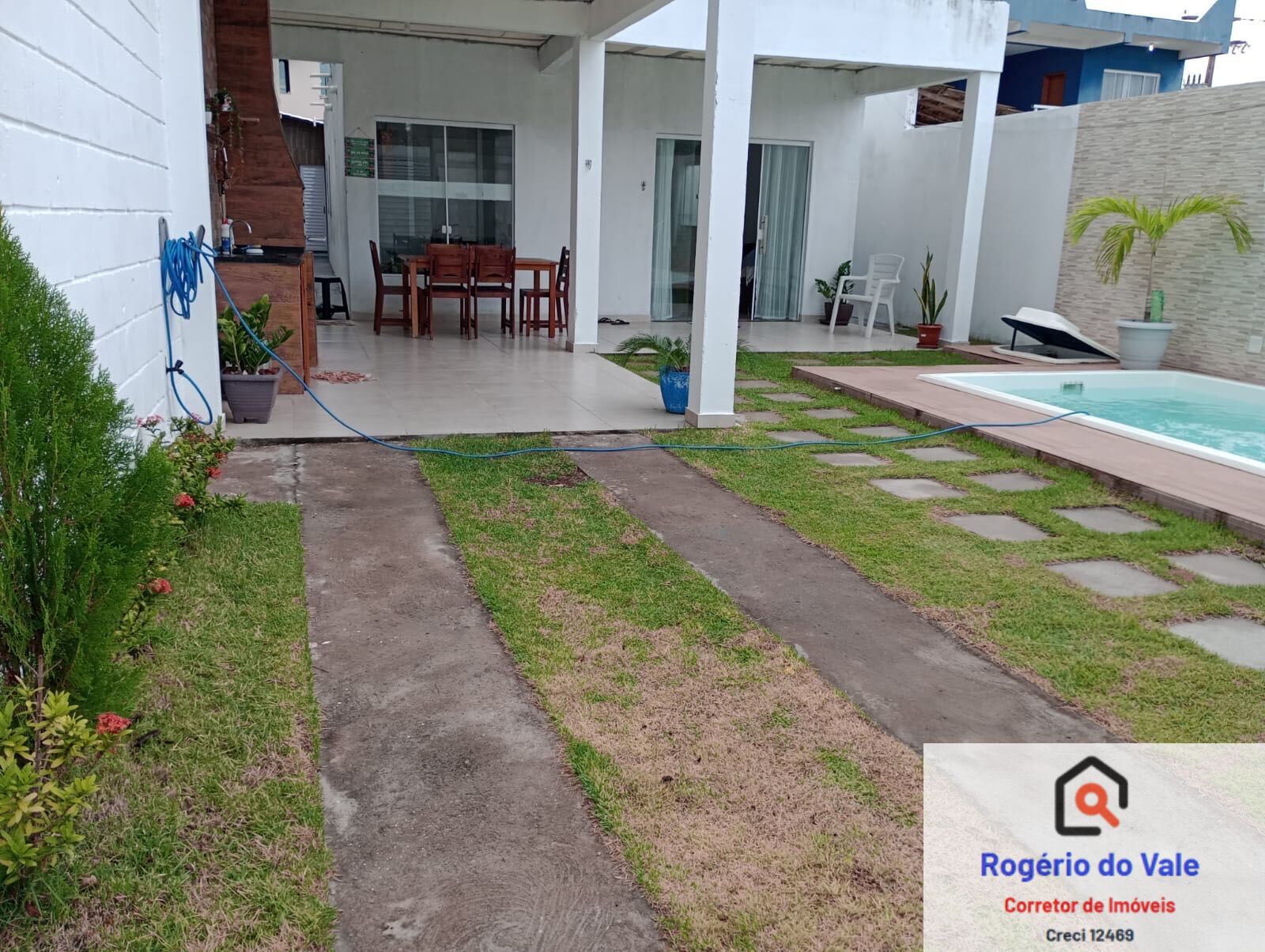 Casa à venda com 2 quartos, 100m² - Foto 3