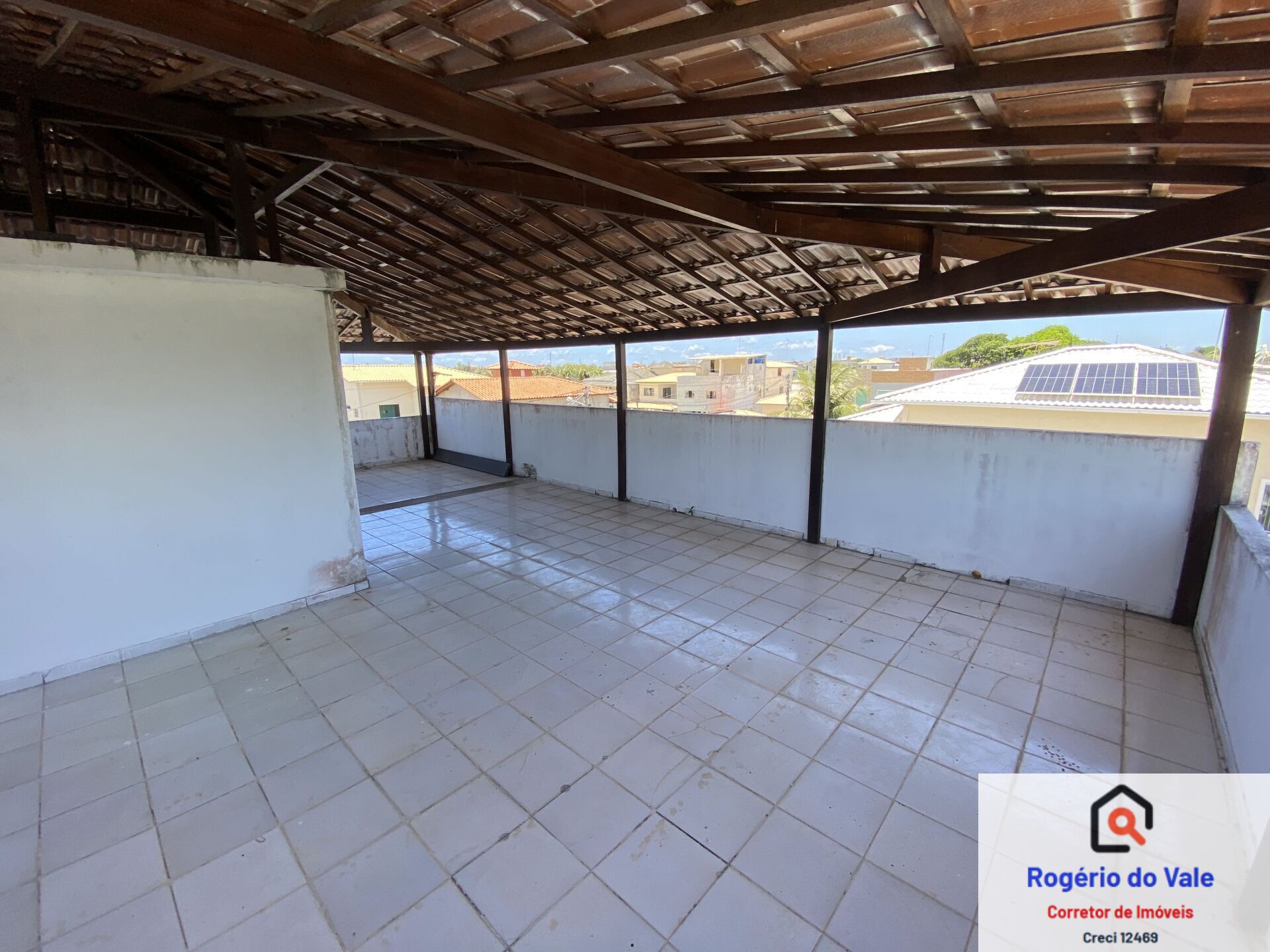 Casa de Condomínio à venda com 4 quartos, 300m² - Foto 27