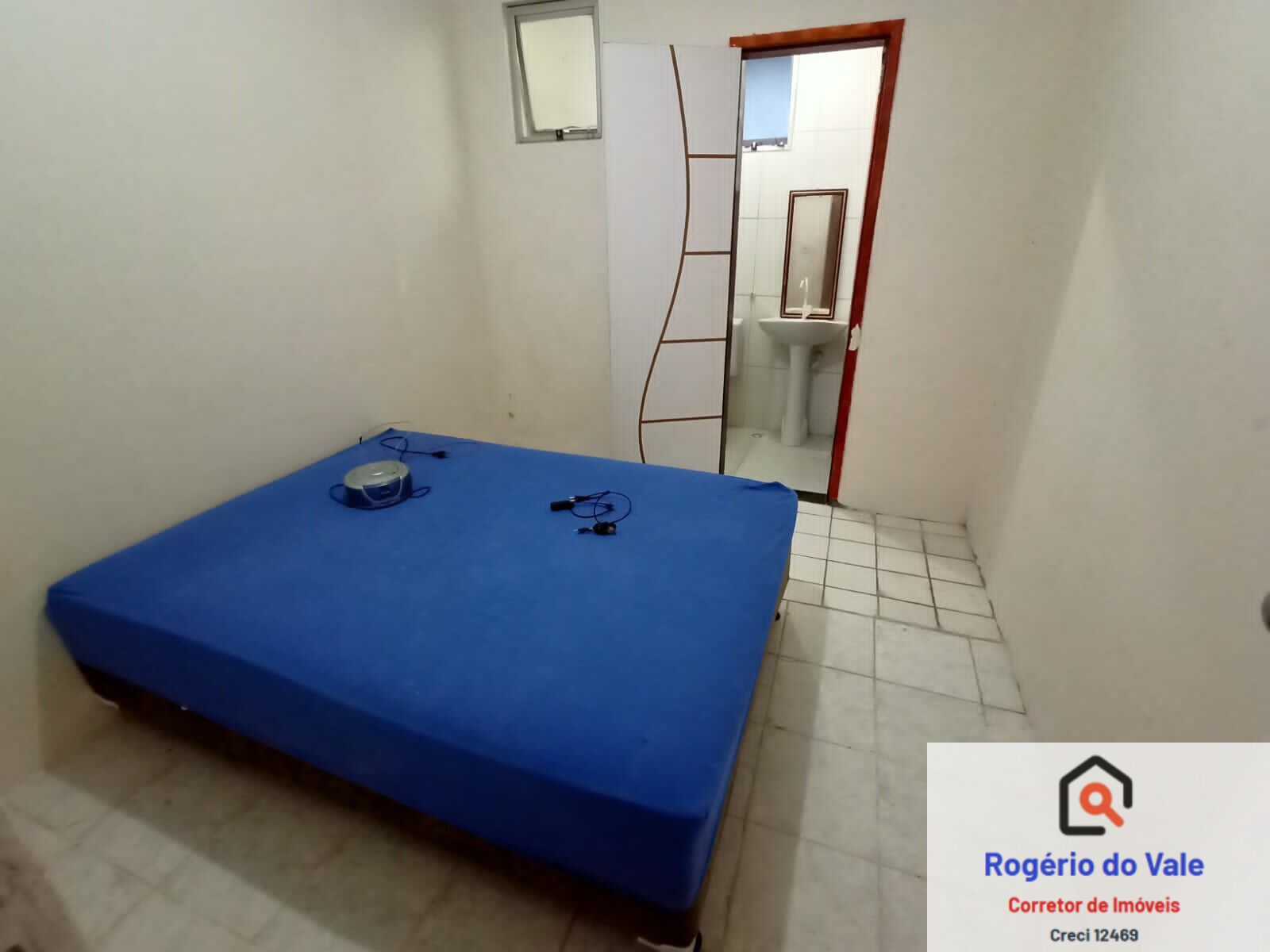 Casa de Condomínio à venda com 4 quartos, 100m² - Foto 14