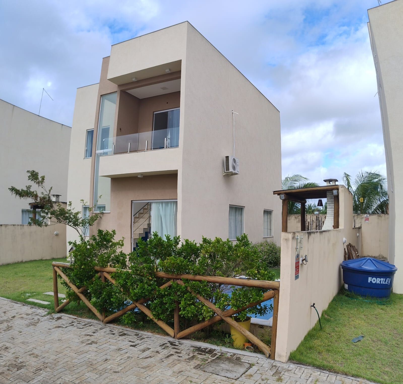 Casa de Condomínio, 4 quartos - Foto 1